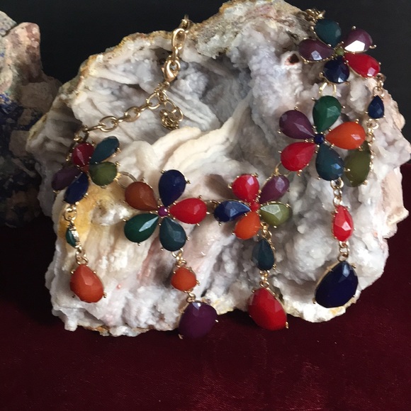 Whimsical Necklace - Picture 2 of 6